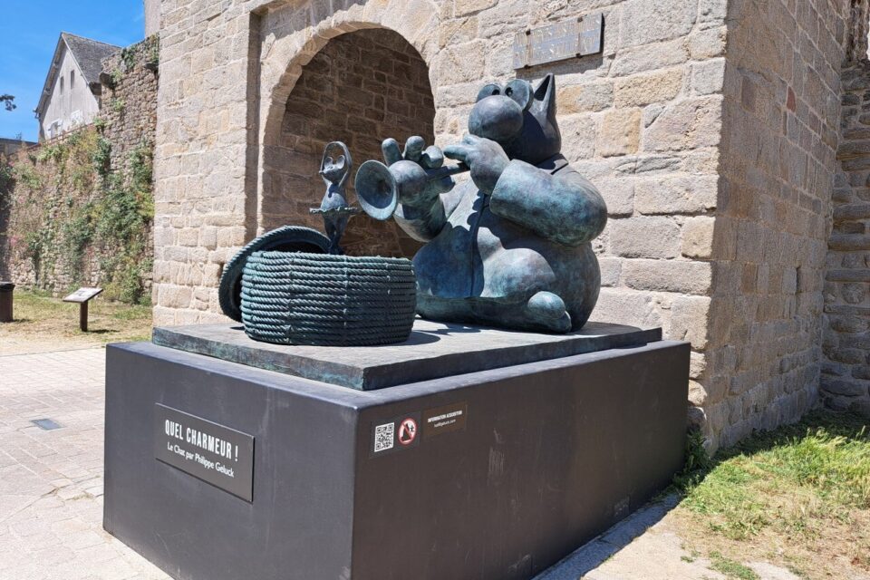 Découvrez pourquoi l’exposition le chat déambule à Guérande vaut le détour découvrez l'exposition unique dédiée aux chats à guérande ! plongez dans l'univers félin avec des artistes, des éleveurs et des passionnés qui célèbrent la beauté et la diversité des chats. une expérience inoubliable pour les amoureux des félins et les curieux en quête de nouvelles découvertes.