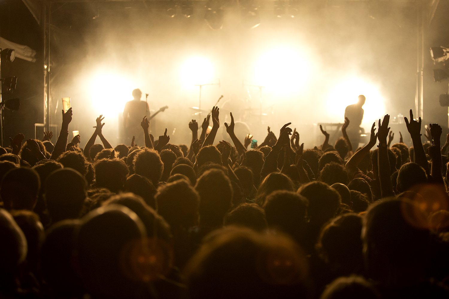 Cinq raisons incontournables pour vivre l’expérience unique de la Route du Rock découvrez la route du rock, le célèbre festival de musique à saint-malo, réunissant chaque été les meilleurs artistes rock et indie dans une ambiance unique en bord de mer. infos, programmation et conseils pour vivre l'expérience !