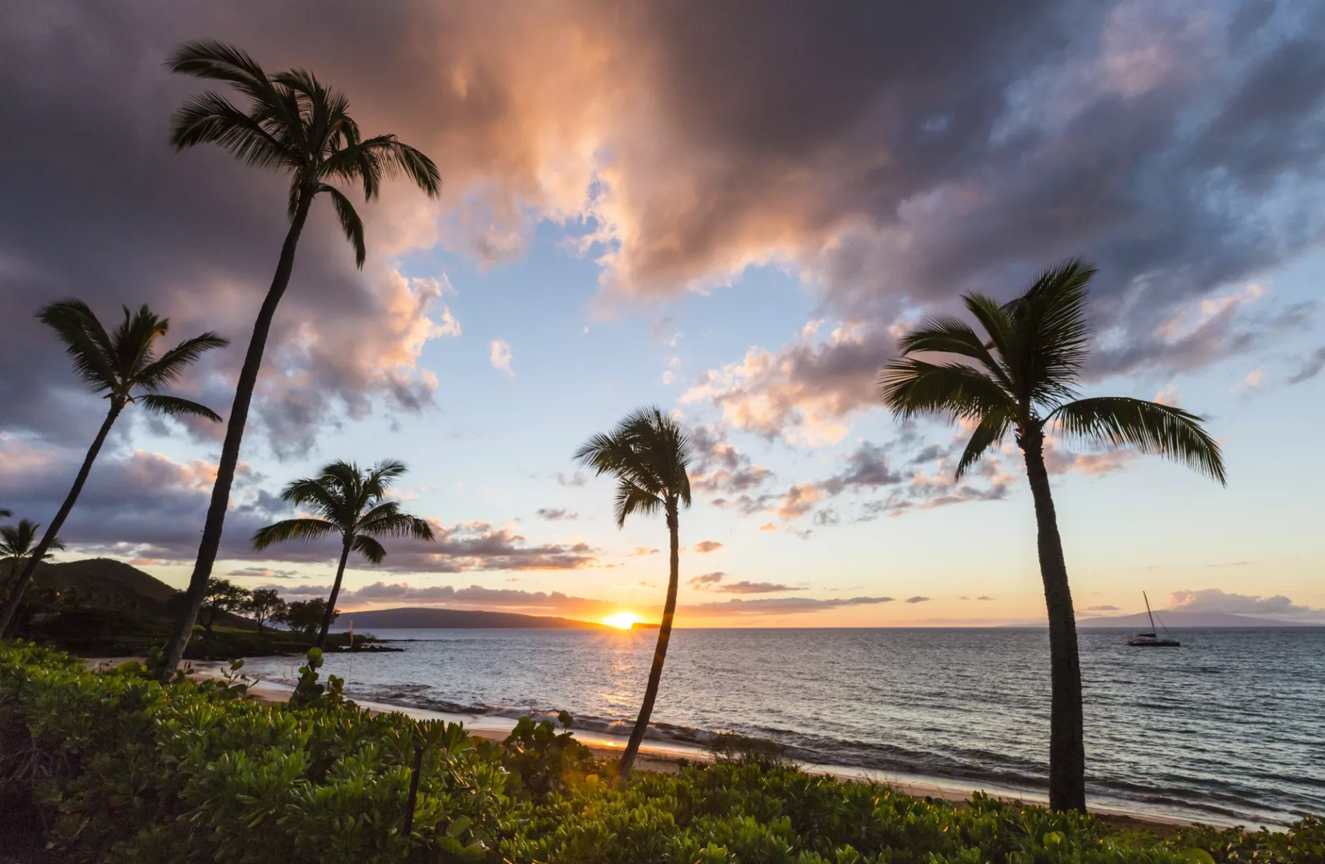 Dix raisons irrésistibles d’explorer les merveilles d’Hawaï découvrez les merveilles d’hawaï : plages paradisiaques, volcans spectaculaires et culture locale. explorez hawaï et vivez une aventure inoubliable au cœur du pacifique !