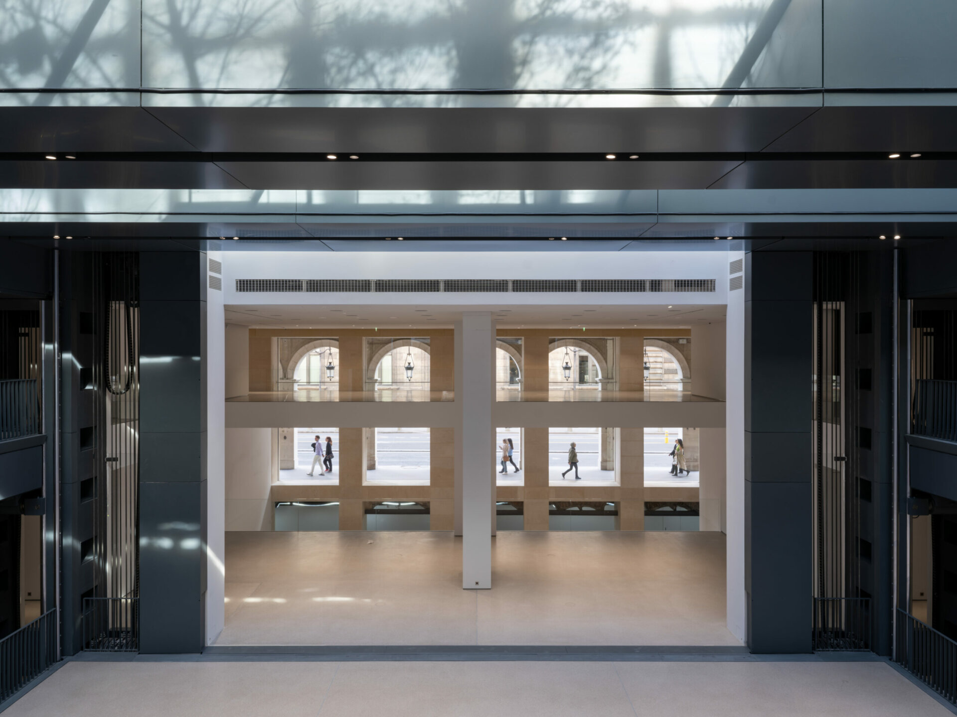 Trois raisons incontournables de visiter la toute nouvelle Fondation Cartier découvrez la fondation cartier pour l’art contemporain à paris : expositions innovantes, architecture remarquable et expériences culturelles uniques. préparez votre visite !