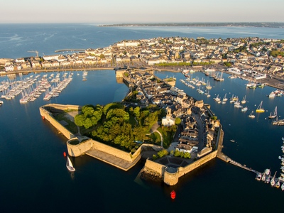 découvrez les raisons d’aimer le patrimoine de concarneau, une ville riche en histoire, culture et paysages uniques qui séduisent tous les visiteurs.