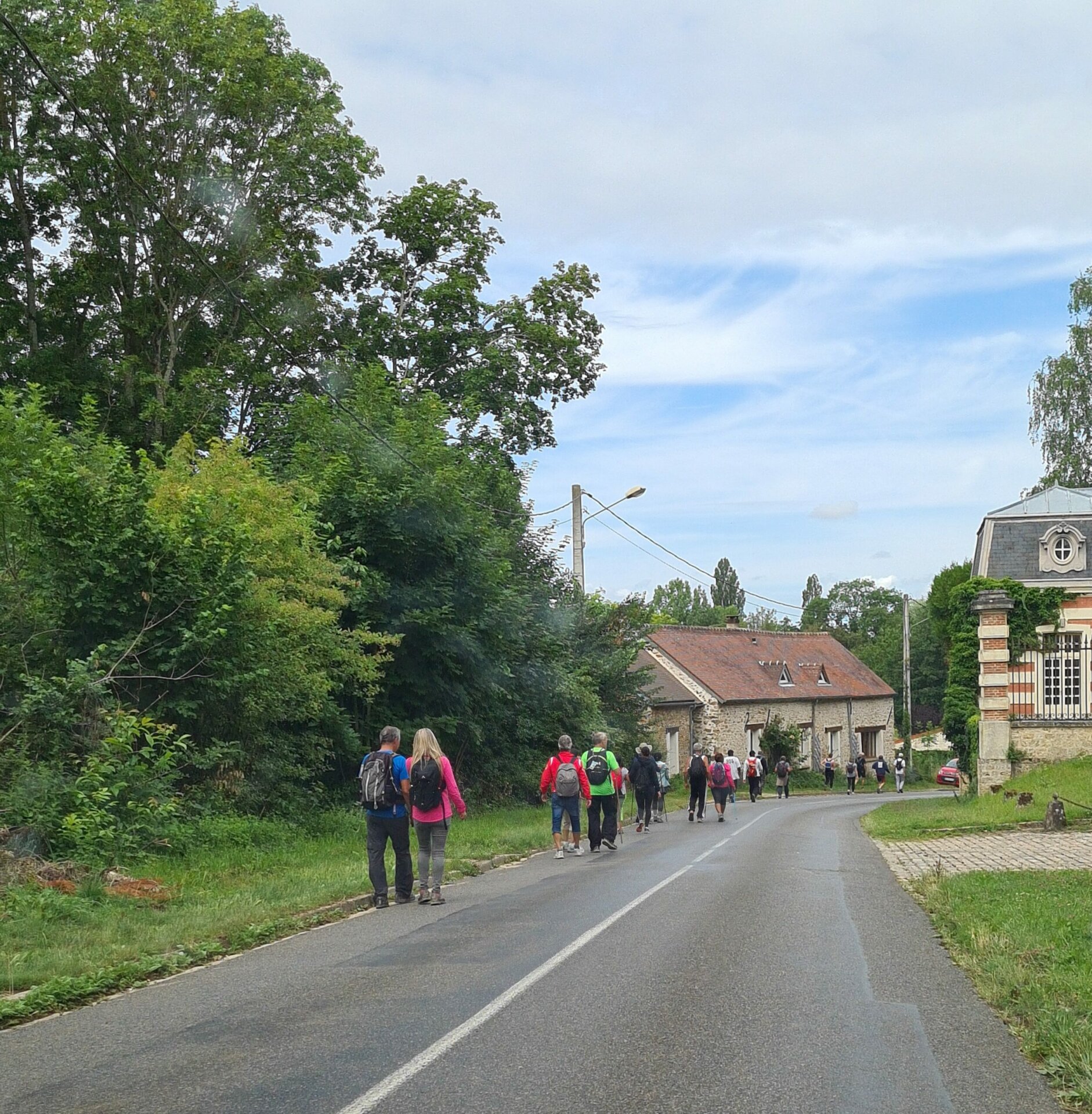 découvrez les raisons incontournables de participer à la balade gourmande à brest : saveurs locales, ambiance conviviale et paysages magnifiques vous attendent pour une expérience inoubliable.