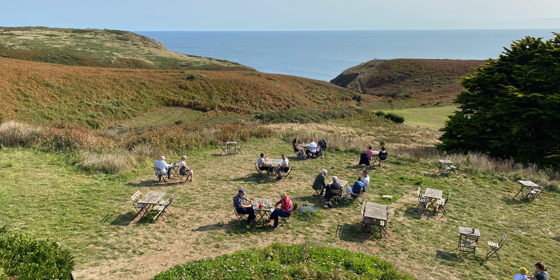 découvrez les raisons incontournables de faire la balade gourmande à brest : saveurs locales, ambiance conviviale et découvertes culinaires uniques.