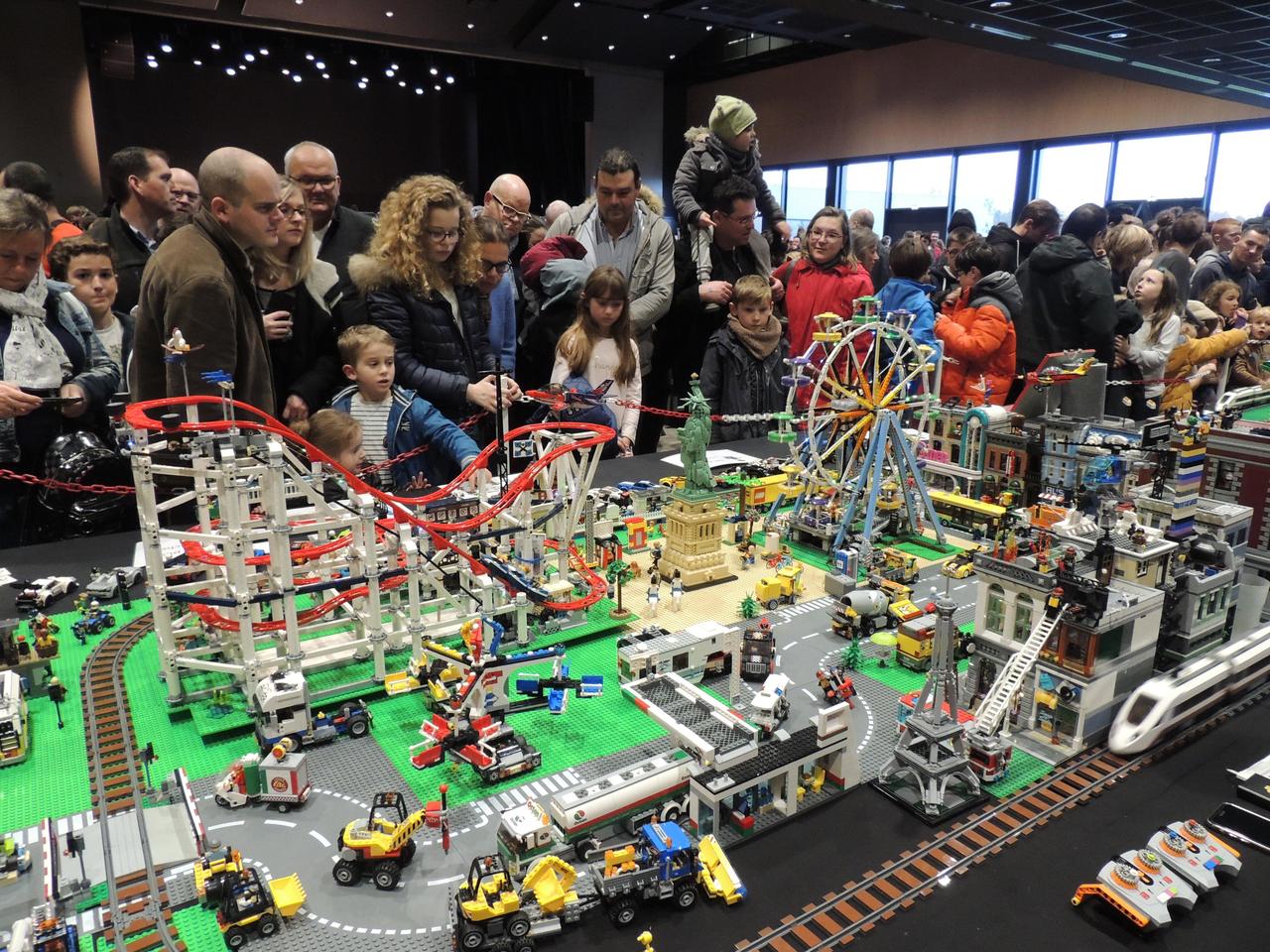 découvrez les meilleures raisons de visiter le salon expo lego à plérin, un événement incontournable pour les passionnés de briques et de créativité.