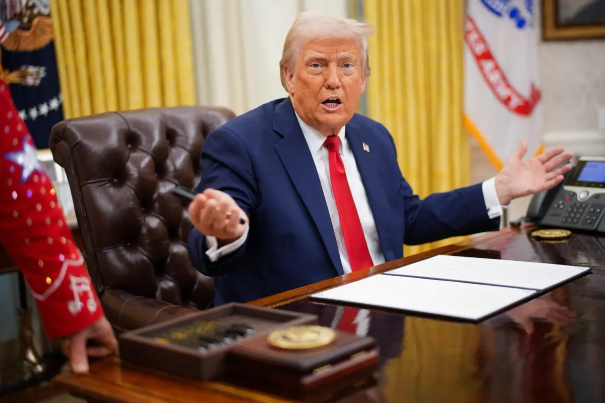 découvrez comment la stratégie politique de nigel farage, inspirée de trump, pourrait se retourner contre lui et impacter son avenir.