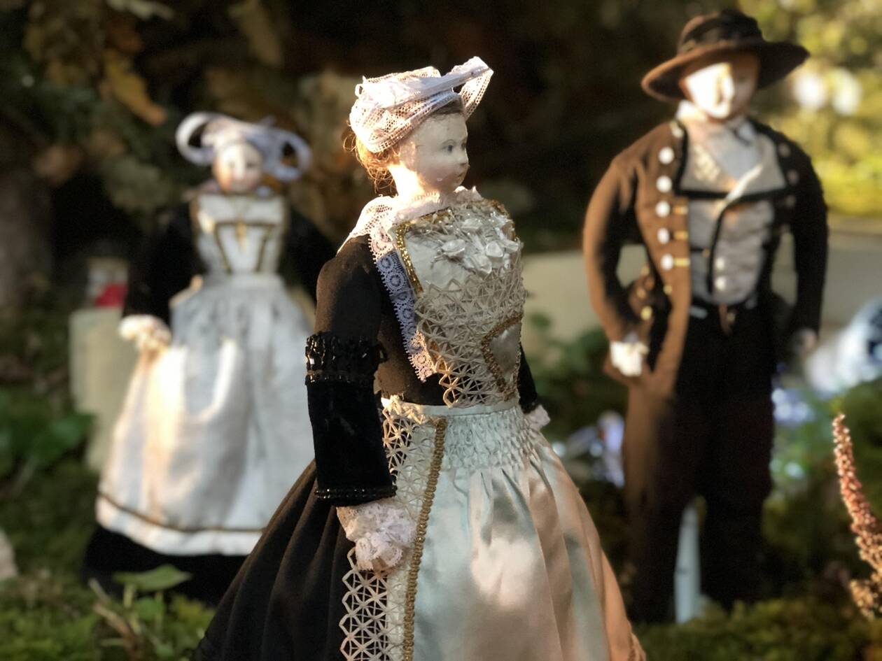 Décembre magique à Port-Launay : 6 raisons incontournables de plonger dans ses festivités de Noël découvrez 6 raisons incontournables pour vivre un noël magique à port-launay, entre traditions festives, paysages enchanteurs et activités familiales.