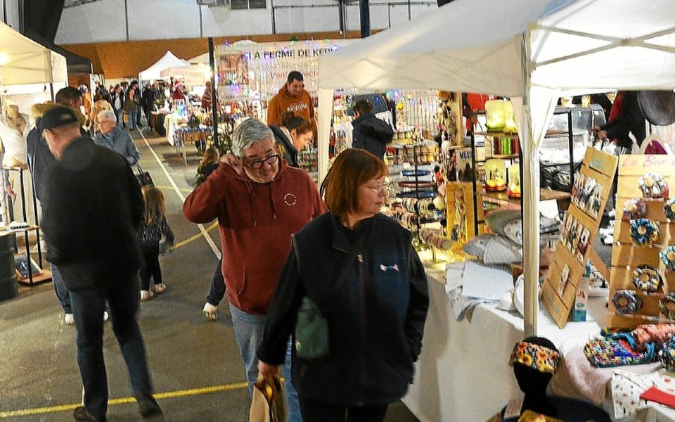 Gray : 3 raisons incontournables pour plonger dans la magie du marché de Noël découvrez les raisons incontournables de plonger dans la magie du marché de noël et vivez une expérience festive unique mêlant traditions, gourmandises et artisanat.
