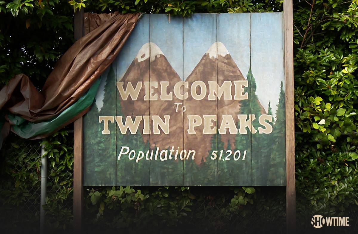 découvrez les raisons majeures de replonger dans l'univers captivant de twin peaks, une série emblématique mêlant mystère, suspense et personnages fascinants.