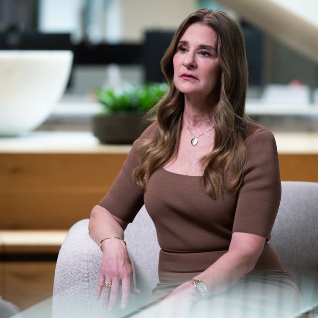 Hannah Neeleman, mère de 8 enfants, ouvre les portes de sa vie de « tradwife » à la ferme – jusqu’à l’arrivée de la Ballerina Far… découvrez hannah neeleman, tradwife dévouée et mère de 8 enfants, qui partage sa vie authentique à la ferme entre tradition, famille et simplicité.