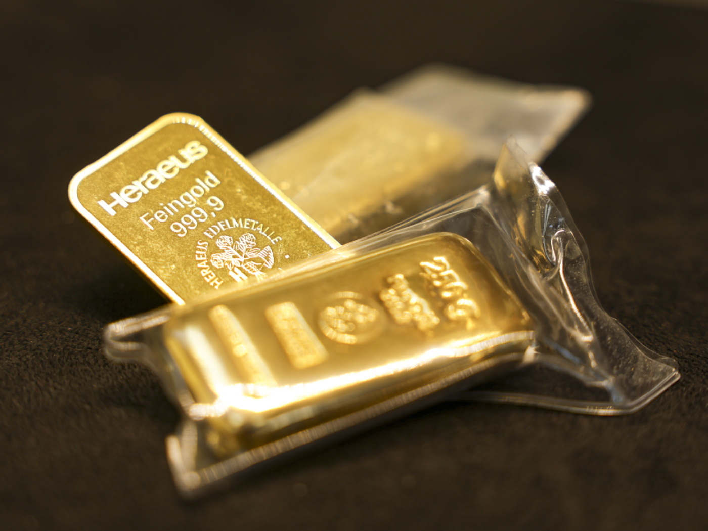 analyse de l'impact des décisions de trump à la fed sur les prix de l'or et de l'argent, et leurs conséquences économiques.