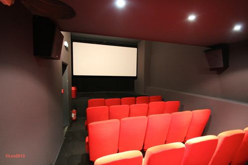 découvrez notre soirée cinéma au brady : une expérience unique pour les amateurs de films, avec une sélection spéciale et une ambiance conviviale.